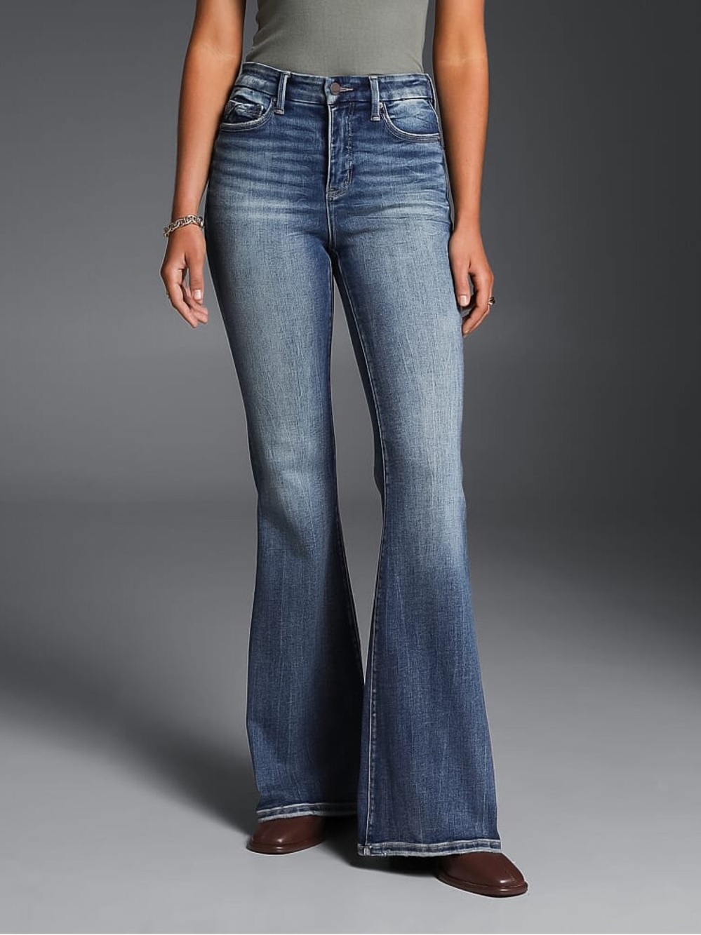 Buckle Black Fit No 75 Flare Women Jeans Light Wash High Rise Size 28x30 Denim